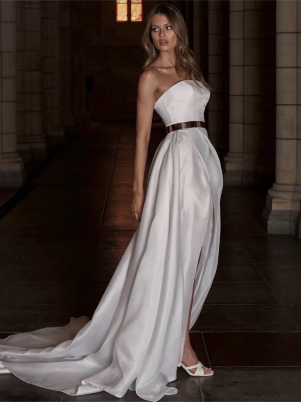 EVIE YOUNG Wedding Dress GIGI Approx Large White Strapless Front Slit Train GUC